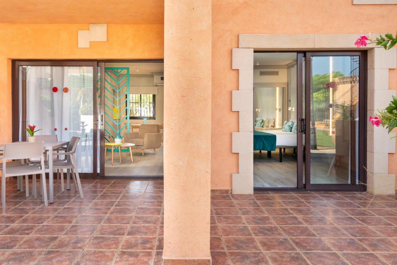 Villa Mandi Golf Resort プラヤ・デ・ラス・アメリカス エクステリア 写真