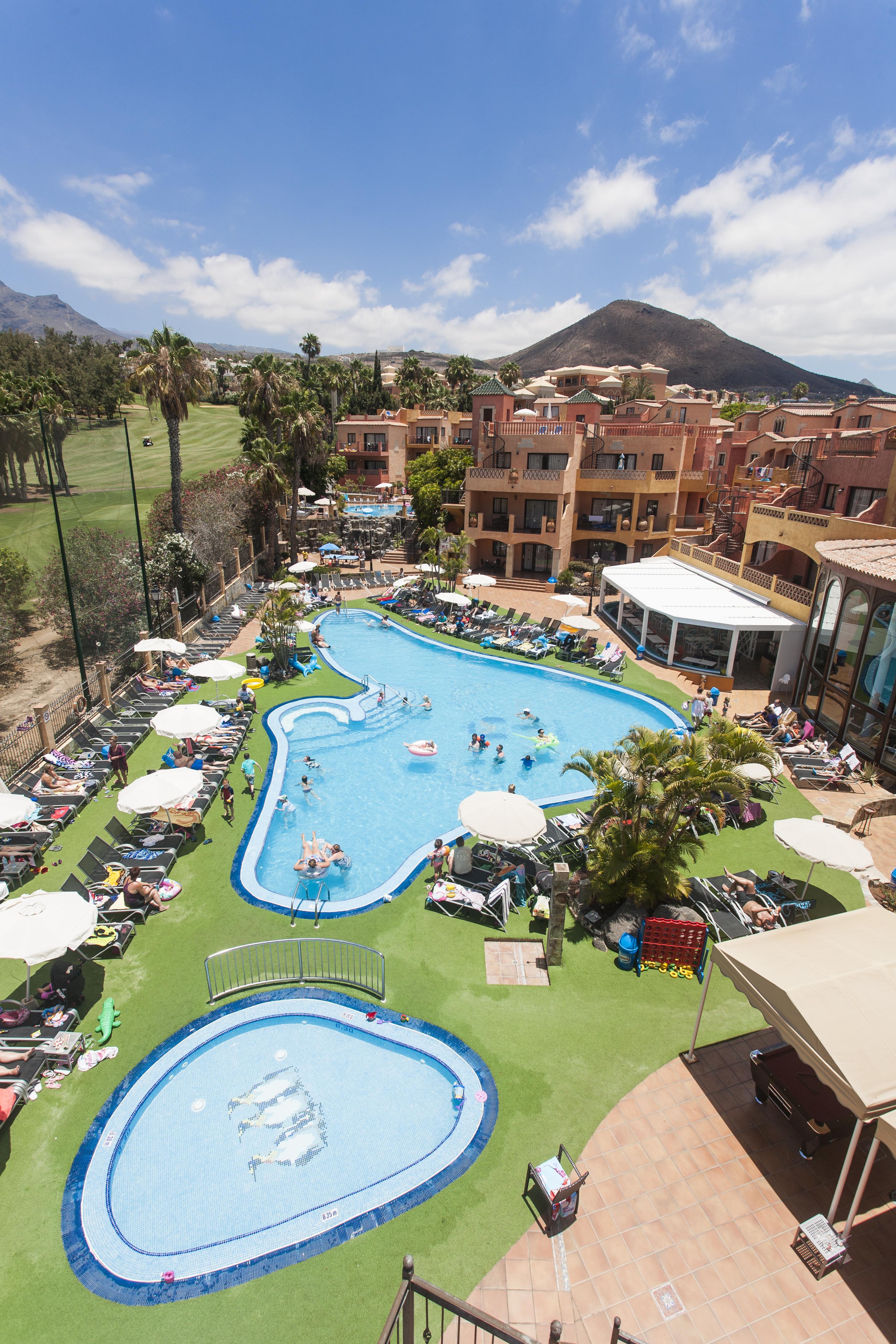 Villa Mandi Golf Resort プラヤ・デ・ラス・アメリカス エクステリア 写真